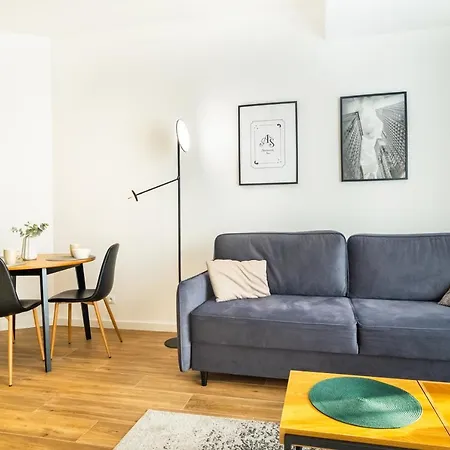 Apartamentysnu, Struga Tower Deep Purple 公寓 拉多姆