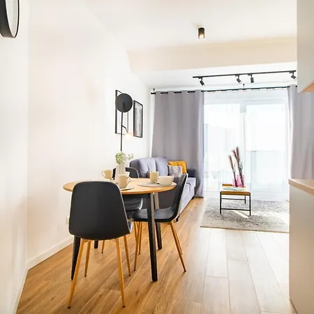 Apartamentysnu, Struga Tower Deep Purple 公寓 *